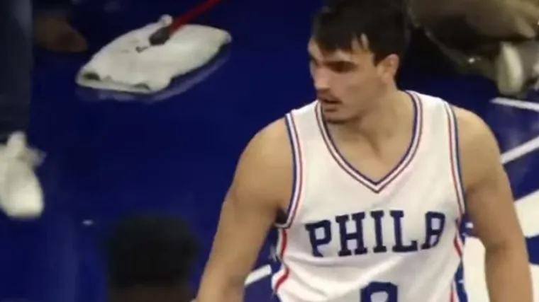 Lakersi sru&scaron;ili Sixerse u zadnjoj sekundi, Houstonu osma pobjeda zaredom