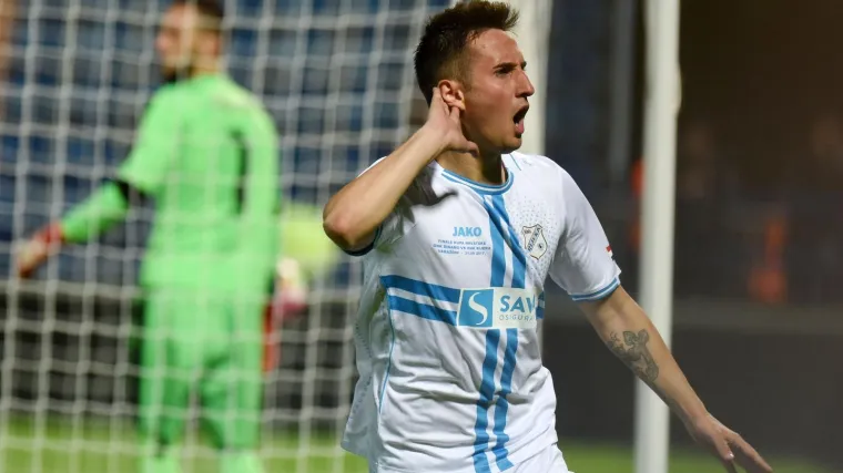 Igrač kojem Armada zviždi priznao da želi napustiti Rijeku, a rekao i &scaron;to želi od transfera