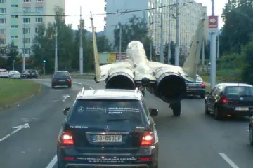 DOKAZALI DA JE LAKO DOBITI VOZAČKU: Nevjerojatno što si sve dopuštaju u prometu