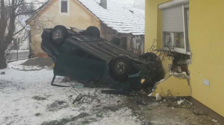 Detalji bizarne nesreće u Zagorju: 'Počela su se lomiti stakla, sru&scaron;io se zid. Mladić nije imao ni vozačku dozvolu!'