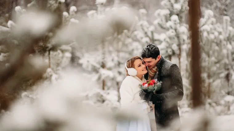 &Scaron;est stvari koje će vas uvjeriti kako je novogodi&scaron;nje vjenčanje odlična ideja