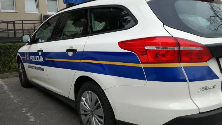 Roditelji skrivali 13-godišnjakinju koja je s njihovim sinom boravila u nepoznatom prostoru