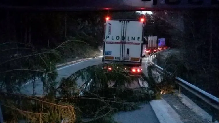 Župan Zlatko Komadina proglasio elementarnu nepogodu za područje Gorskog kotara