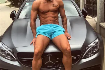 RED JE DOŠAO I NA BOGATE KLINCE BALKANA: Evo kako se svojim bogatstvom razmeće mladež iz Hrvatske, Srbije i Slovenije