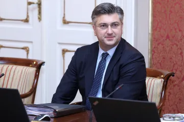 Osnovano Posebno stručno povjerenstvo: Plenković se postavio na čelo grupe