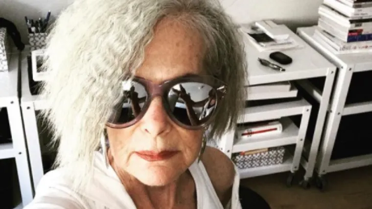 Ona ima 64 godine i profesorica je, a ima vi&scaron;e pratitelja od nekih mladih ljudi na svojem Instagramu, evo i za&scaron;to