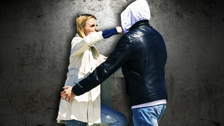 Lihvar iz Siska izbacio ženu i sina iz kuće, a potom se uknjižio na njihovu nekretninu