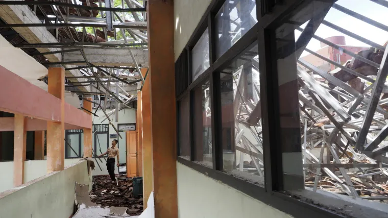 U potresu magnitude 6.5 u Indoneziji najmanje troje mrtvih, o&scaron;tećeno stotine kuća