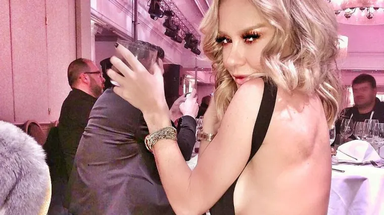 Jedni je nazvali boginjom, drugi poručili da joj se vide grudi