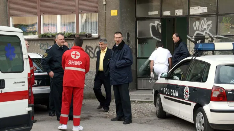 Žena zalijepila četiri flastera protiv bolova i umrla