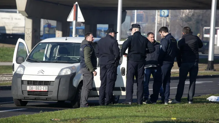 Policija povezuje pet osoba s razbojstvom nad dostavnim vozilom na Žitnjaku