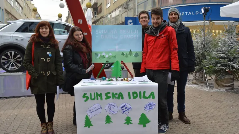 'Svim' na Zemlji, daruj drvce': umjesto kupnje božićnog drvca donirajte za po&scaron;umljavanje požari&scaron;ta