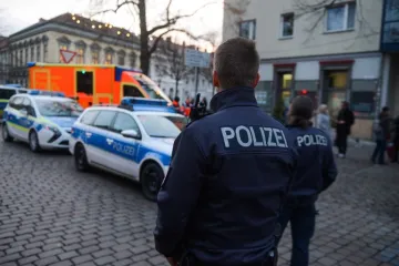 Pištoljem zamolio djevojku da mu ustupi sjedalo