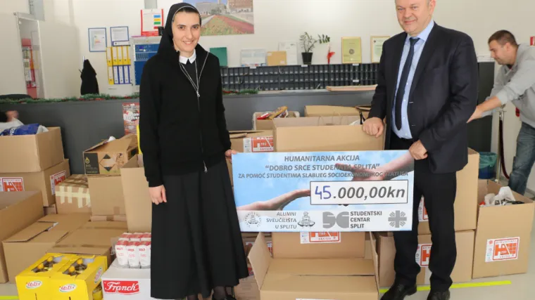 Uspje&scaron;no zavr&scaron;ena deveta akcija 'Dobro srce studenata Splita': prikupili hranu, odjeću, obuću i novac za potrebite