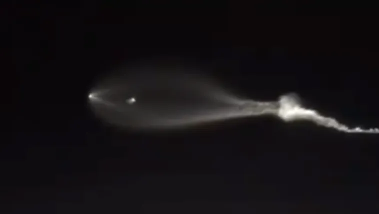 Nikad viđena svjetla iznad Los Angelesa uzbunila stanovnike: 'Koji je ovo vrag?!'