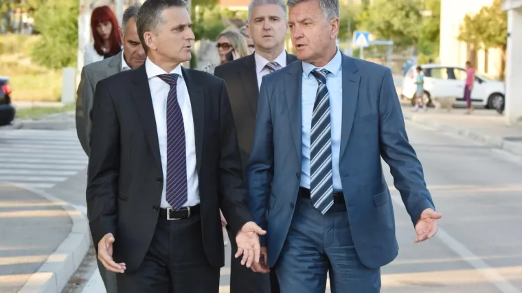 Iz 'Apsurdistana' u 'Uhljebistan': 'Tvornica za stranačko uhljebljivanje' prestala raditi prije 23 godine, ali 'zapo&scaron;ljavanje' i dalje traje