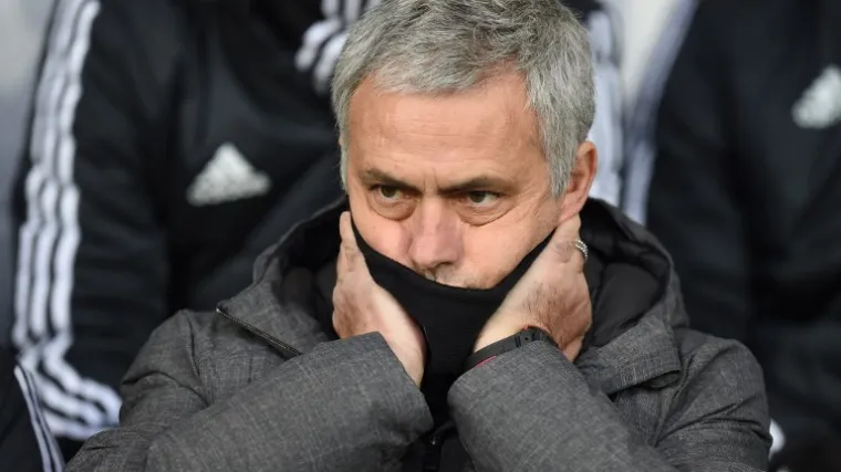 URINHOU SU DANI ODBROJANI? U Manchesteru odugovlače s novim ugovorom Portugalcu jer su počeli sumnjati u njega