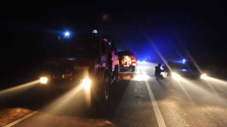 Gorio krov Auto Hrvatske, vatrogasci spriječili &scaron;irenje vatre