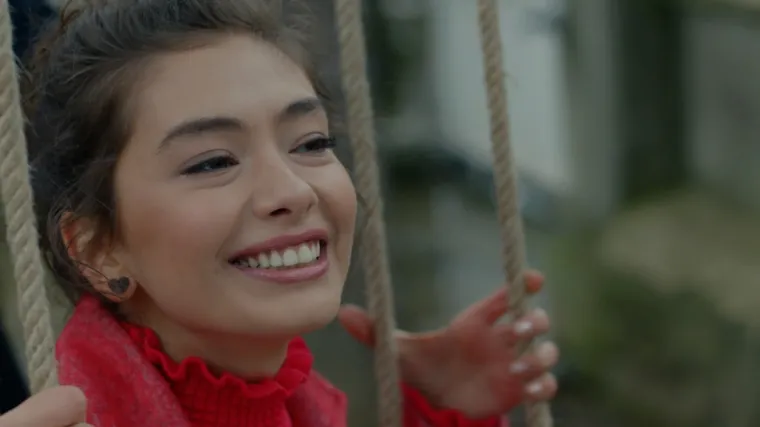 Emir istražujući Nihaninu nesreću dolazi do Asu (Bit će&scaron; moja)