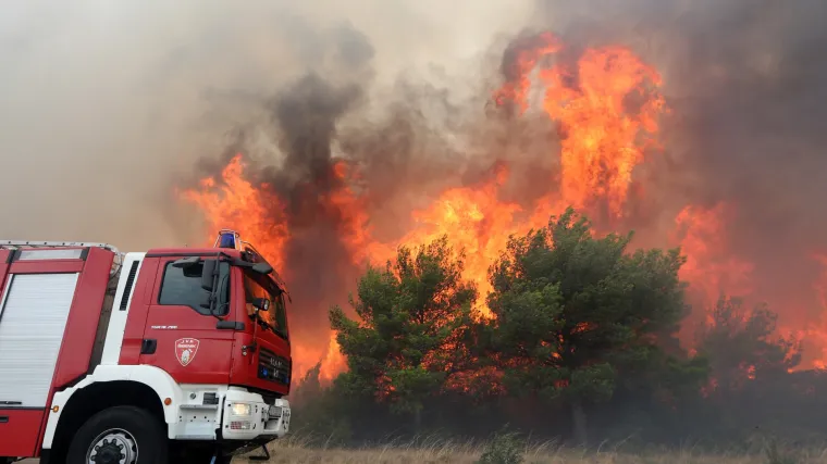 Simbolična od&scaron;teta nakon elementarnih nepogoda: prijavljeno 3,5 milijardi kn &scaron;tete, Vlada pomaže tek sa 100 milijuna kn