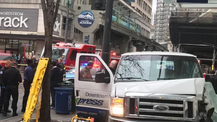 Kombijem se zaletio među pje&scaron;ake u centru Seattlea: ozlijeđeno najmanje &scaron;estero ljudi