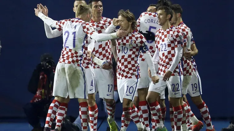 'Hrvatska će osvojiti Svjetsko prvenstvo, a Messi napustiti Barcu'