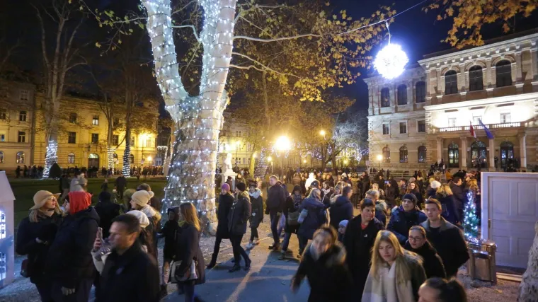 Povi&scaron;en stupanj sigurnosti za novogodi&scaron;nju noć: na zagrebačkim ulicama veći broj policajaca nego prije