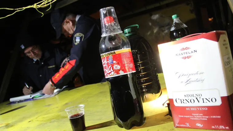 Iz KBC-a Osijek otkrili kako su jednom na triježnjenju imali i dijete od 11 godina: roditelji, upozorite svoje tinejdžere da ne pretjeruju s alkoholom za doček