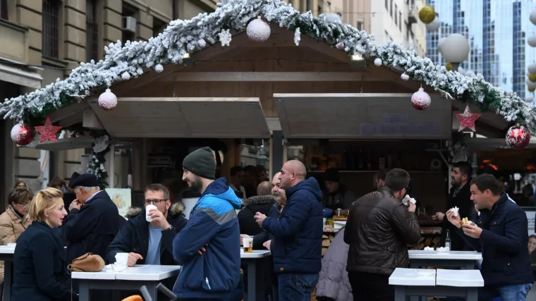 Studenti američkog fakulteta RIT Croatia dokazali: vi&scaron;e od 300 kilograma hrane se dnevno baca na zagrebačkom Adventu!