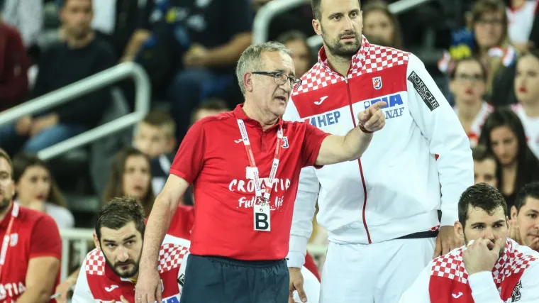 Čeka vas prijateljska utakmica između Hrvatske i Crne Gore kao i filmovi Harry Potter i odaja tajni i Obitelj Miller