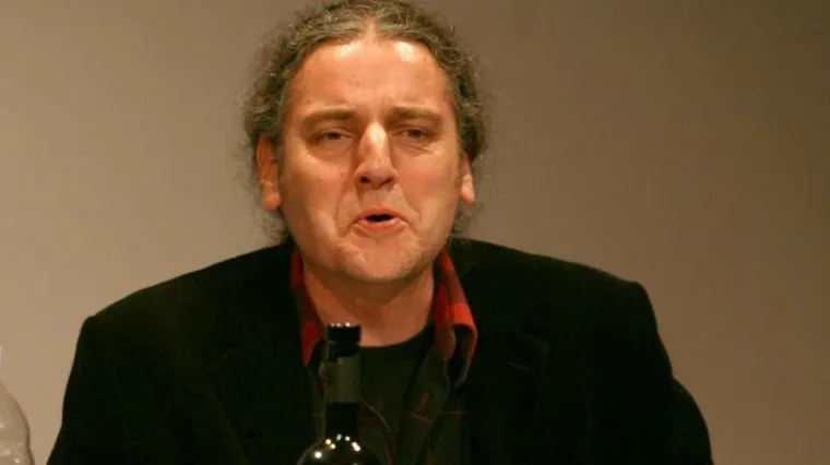 Nakon te&scaron;ke bolesti preminuo ugledni novinar i suosnivač Feral Tribunea  Predrag Lucić