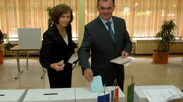 Toma&scaron;evićeva supruga povukla sve optužbe za obiteljsko nasilje, a izjavljuje da ne želi svjedočiti da ju je zlostavljao