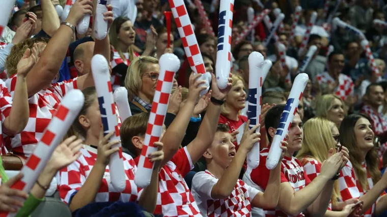 Pogledajte kakva će koreografija navijača dočekati Kauboje pred utakmicu protiv Srbije