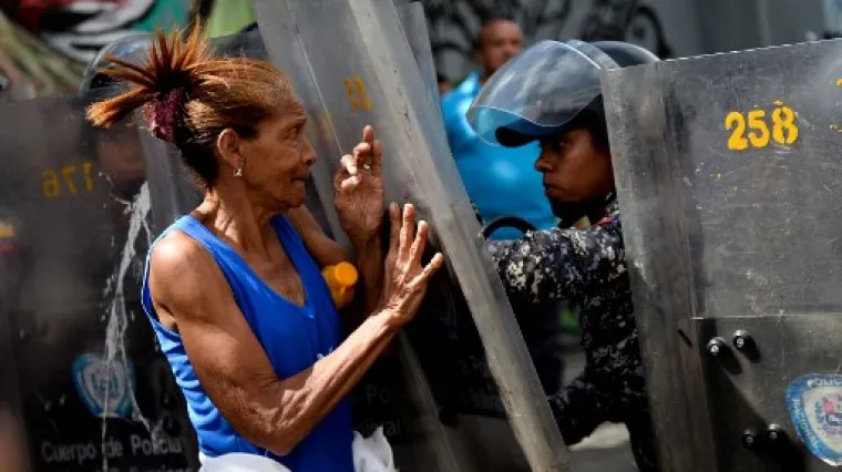 Svi su ustrijeljeni, a jedna žrtva je maloljetna