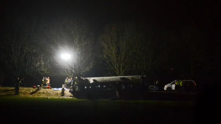 Tri su osobe poginule a 45 ih je ozlijeđeno, među njima ima i djece