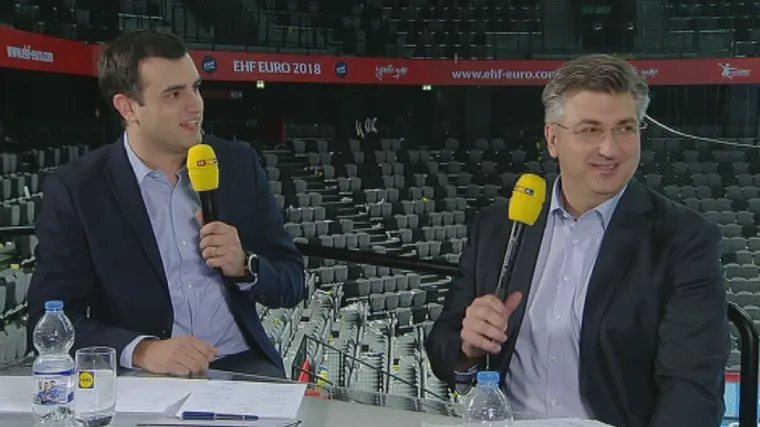 Nakon predsjednice, na&scaron; rukometni studio posjetio je i premijer te poručio: 'Sad svi očekujemo da dečki idu do kraja'