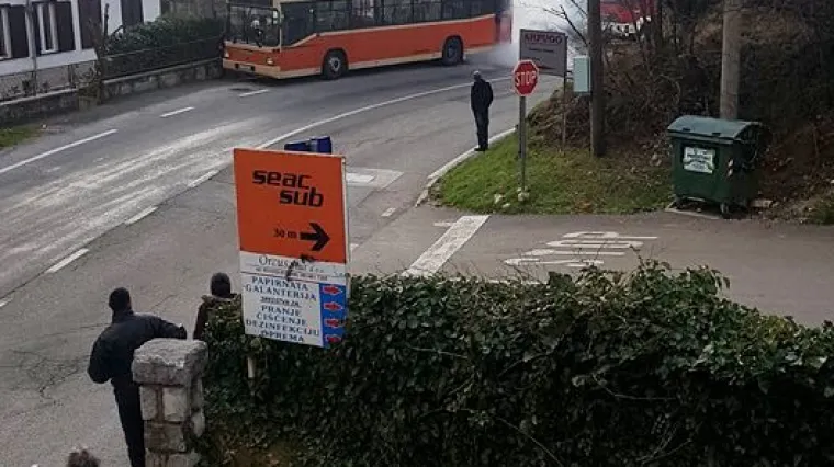 Zapalio se jo&scaron; jedan autobus Autotroleja: postoje problemi s održavanjem vozila, a navodno se &scaron;tedi i na nabavi rezervnih dijelova