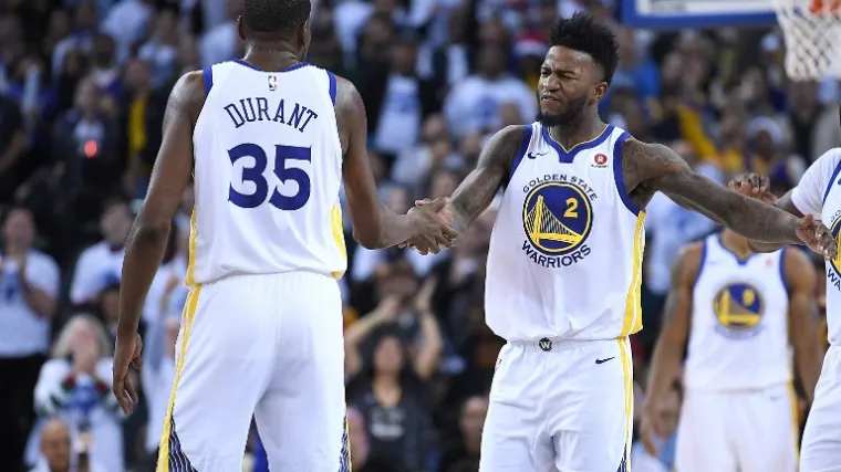 Warriorsi skoro prokockali 27 poena razlike, Toronto se žalio na suđenje