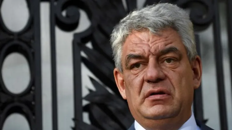 Premijer poručuje 'Odlazim uzdignutog čela'