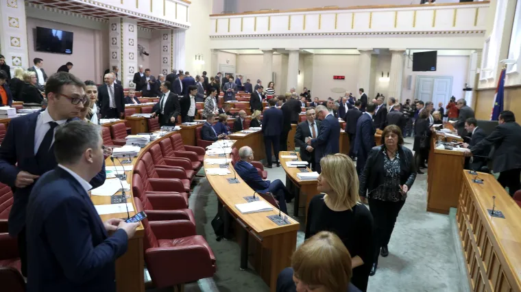 Nakon jednomjesečnog odmora sutra kreće nova sjednica