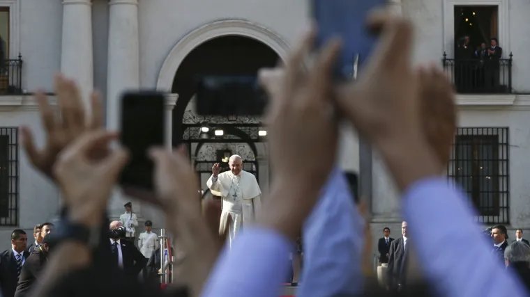 Papa Franjo: 'Ne mogu, a da ne izrazim bol i sram koje osjećam zbog nepopravljivog zla koje su djeci nanijeli služitelji Crkve'