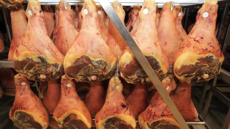 Zbog južine pr&scaron;ute bacaju u smeće, kontejneri se pune pod okriljem noći