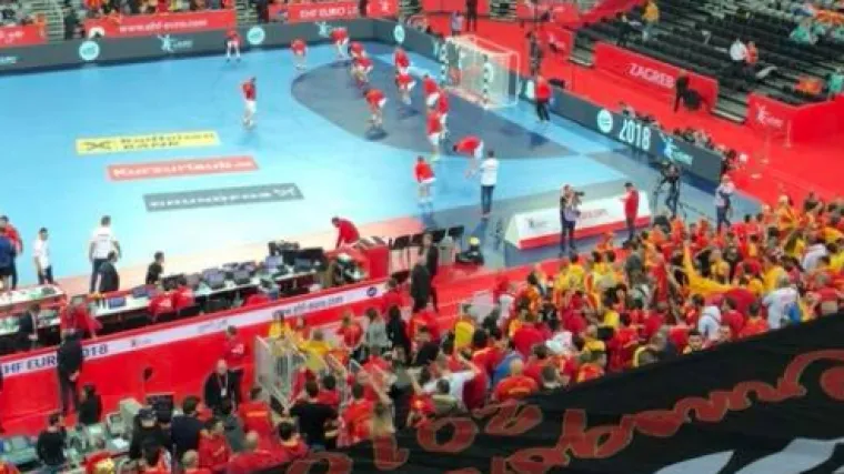 Crnogorci Jug nakon napada prozvali Dinamovce: 'Samo pi*ke idu kao čopor i bodu noževima!'