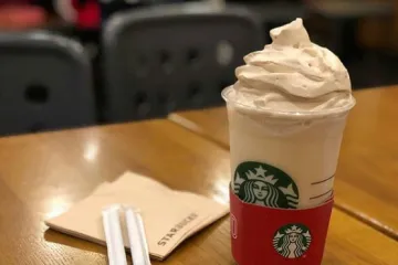 'Pusti neka priroda napravi svoje': Starbucks javno ponižen zbog zaposlenice koja je odbila pomoći 16-godišnjem beskućniku