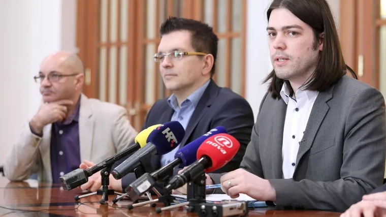 Živi zid protiv: 'Izmjene saborskog Poslovnika gu&scaron;e slobodu govora'