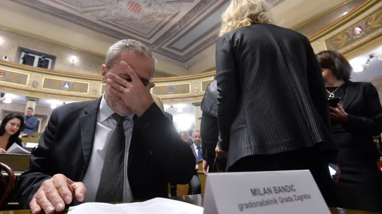 Bandić te&scaron;ka srca donio odluku: sindikatima će biti isplaćen ostatak božićnica