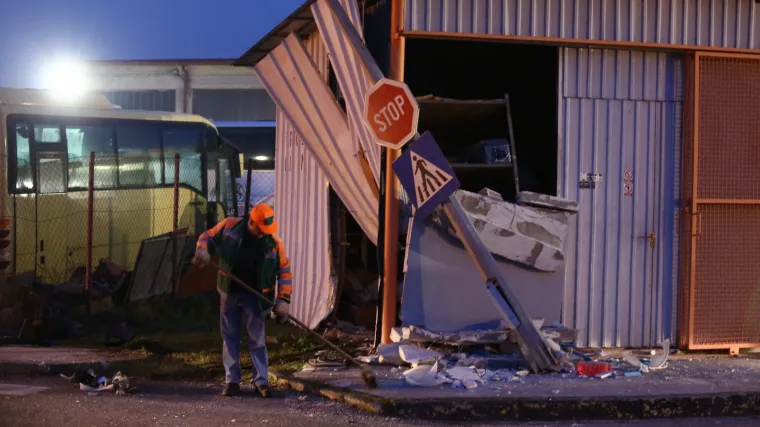 Crna noć u Donjoj Bistri: u prometnoj nesreći poginuo 25-godi&scaron;njak