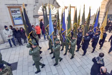 SVEČANI MIMOHOD U ZADRU: Pogledajte kako je obilježena 25. obljetnica VRO Maslenica