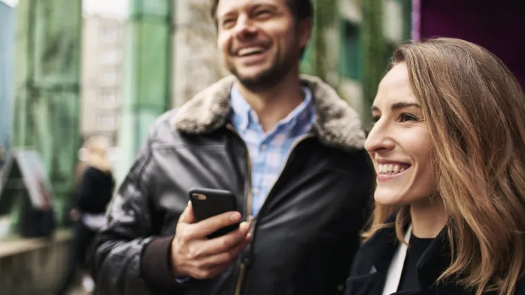 Žena te čita kao otvorenu knjigu, a konobar s POS-om nije ti prijatelj