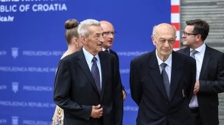 Umirovljeni general Stipetić pretrpio moždani udar: u bolnici ga posjetio ministar Krstičević